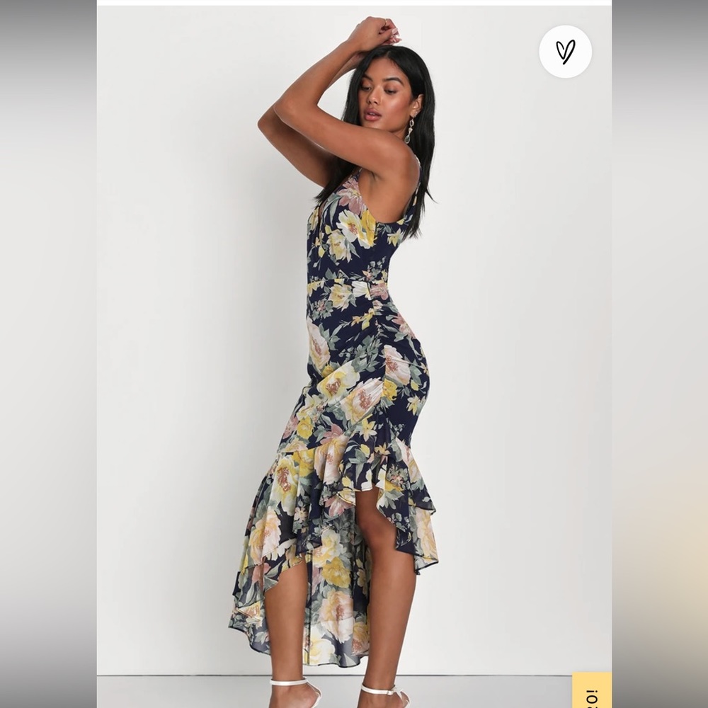 Lulu’s Asymmetrical Navy Blue Floral Dress